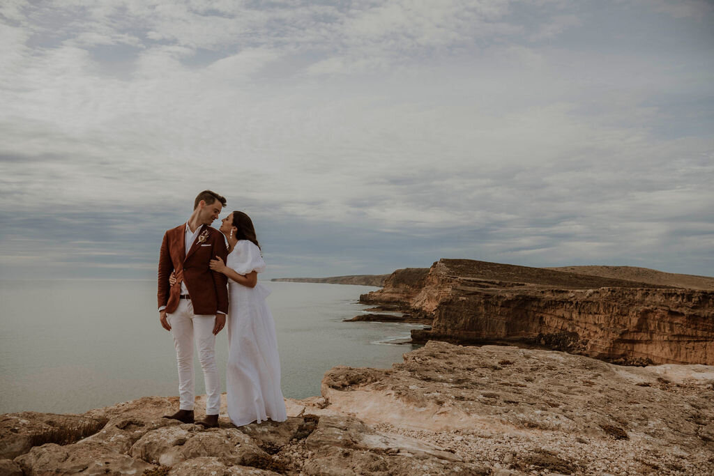 BECCY BROOKS MARRIAGE CELEBRANT, AUSTRALIA,  PHOTO BY ROSE AYLIFFE PHOTOGRAPHY S+S CLIFFTOP BEACH ELOPEMENT