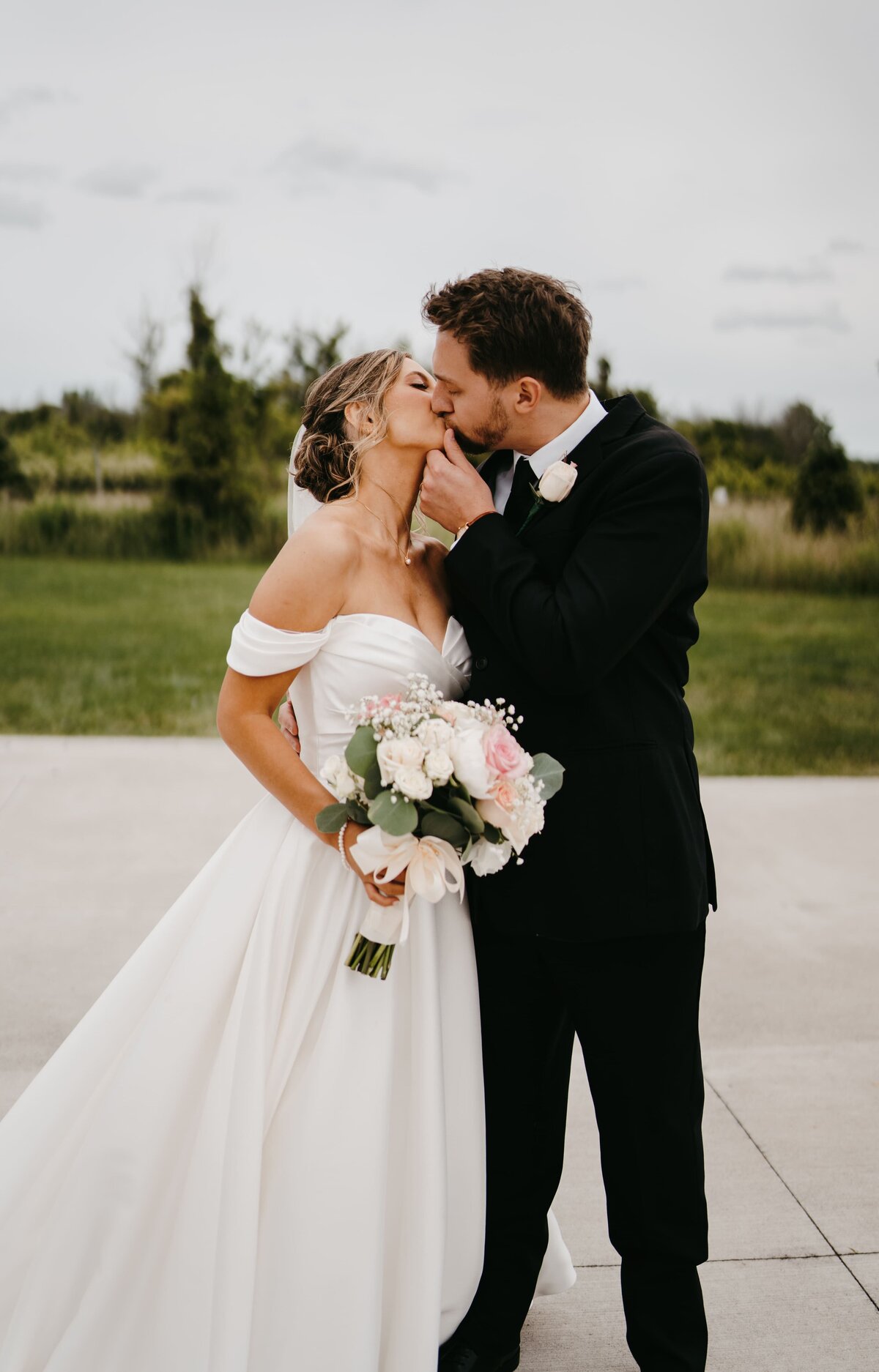 pomona-rochester-ny-joseph-emily-37