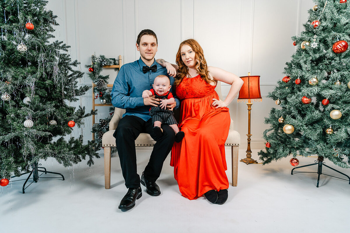 Christmas-Mini-Sessions-Edmonton-Family-Photographer-Cynthia-Priest-Photography-8
