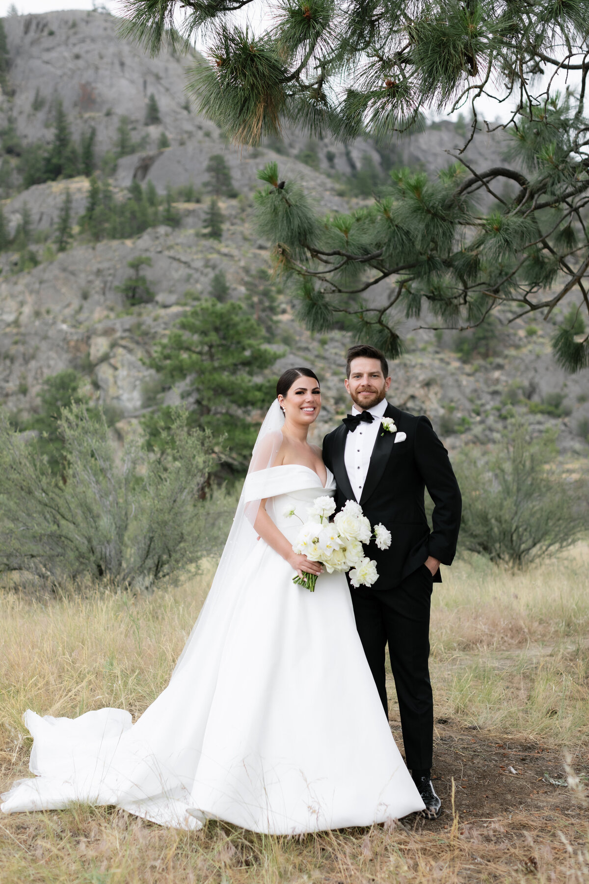 MeghanHemstra-Romantic-Hatley-Castle-Wedding-52