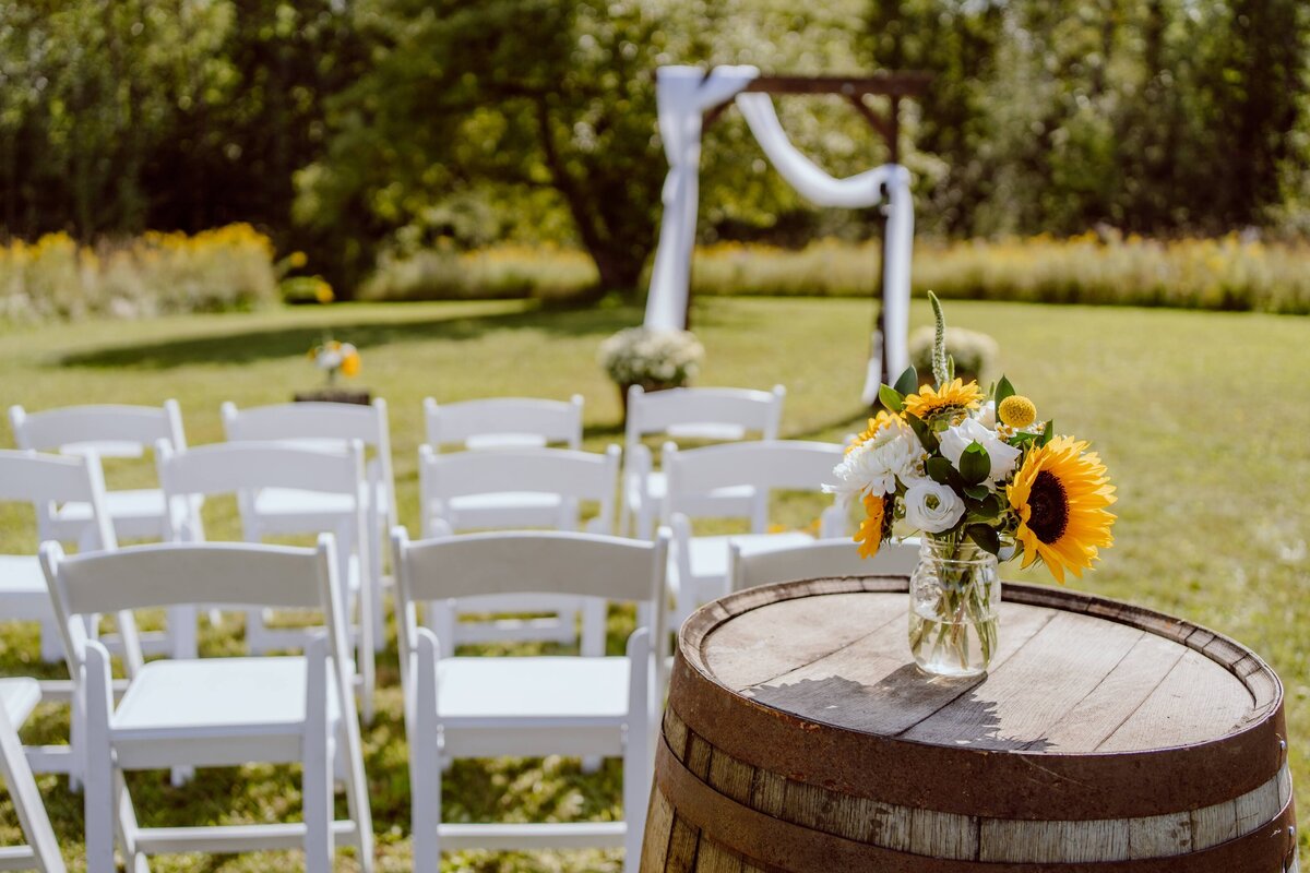 R&J Wedding Flowers by Mapleton Acres12