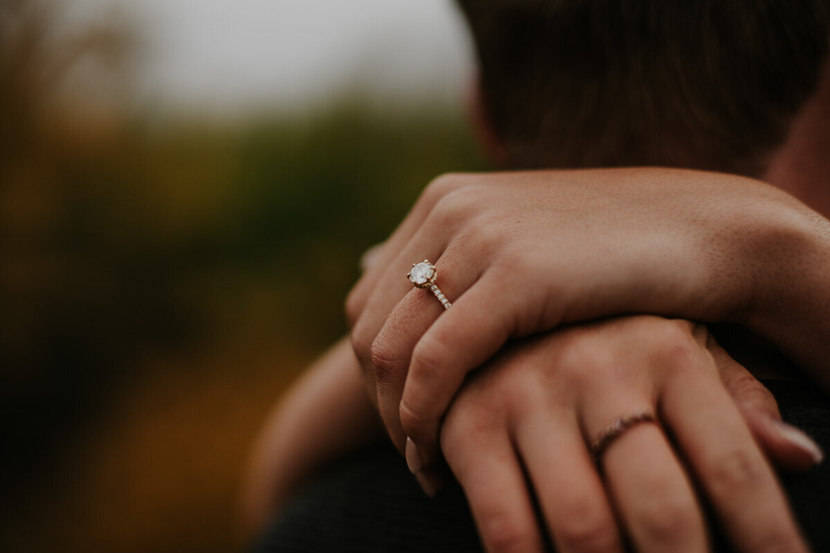 lumy+co_badlands-local-buffalo-jump-engagement-photographer-7