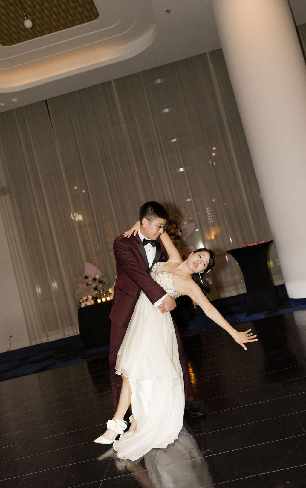 Honeyrose Hotel Montreal Wedding | montreal editorial wedding photographer | luxury moment photography-1066