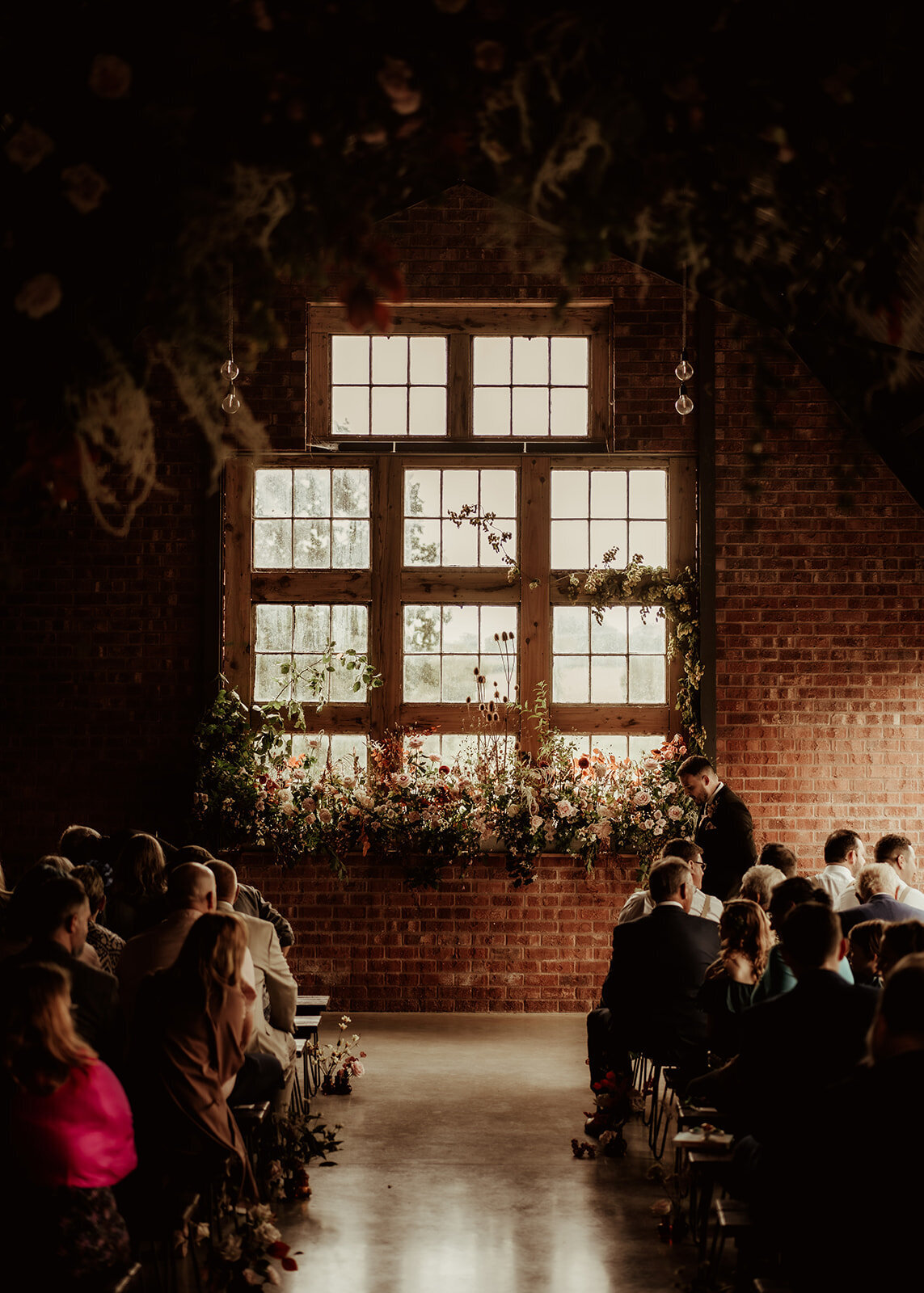 Early Autumn Statement Wedding The Giraffe Shed (28)