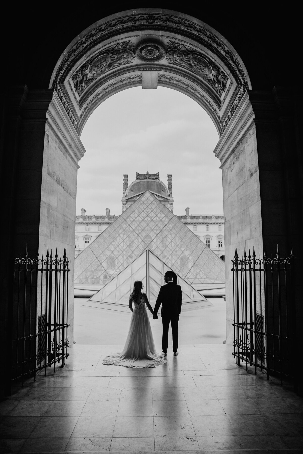 louvre elopement