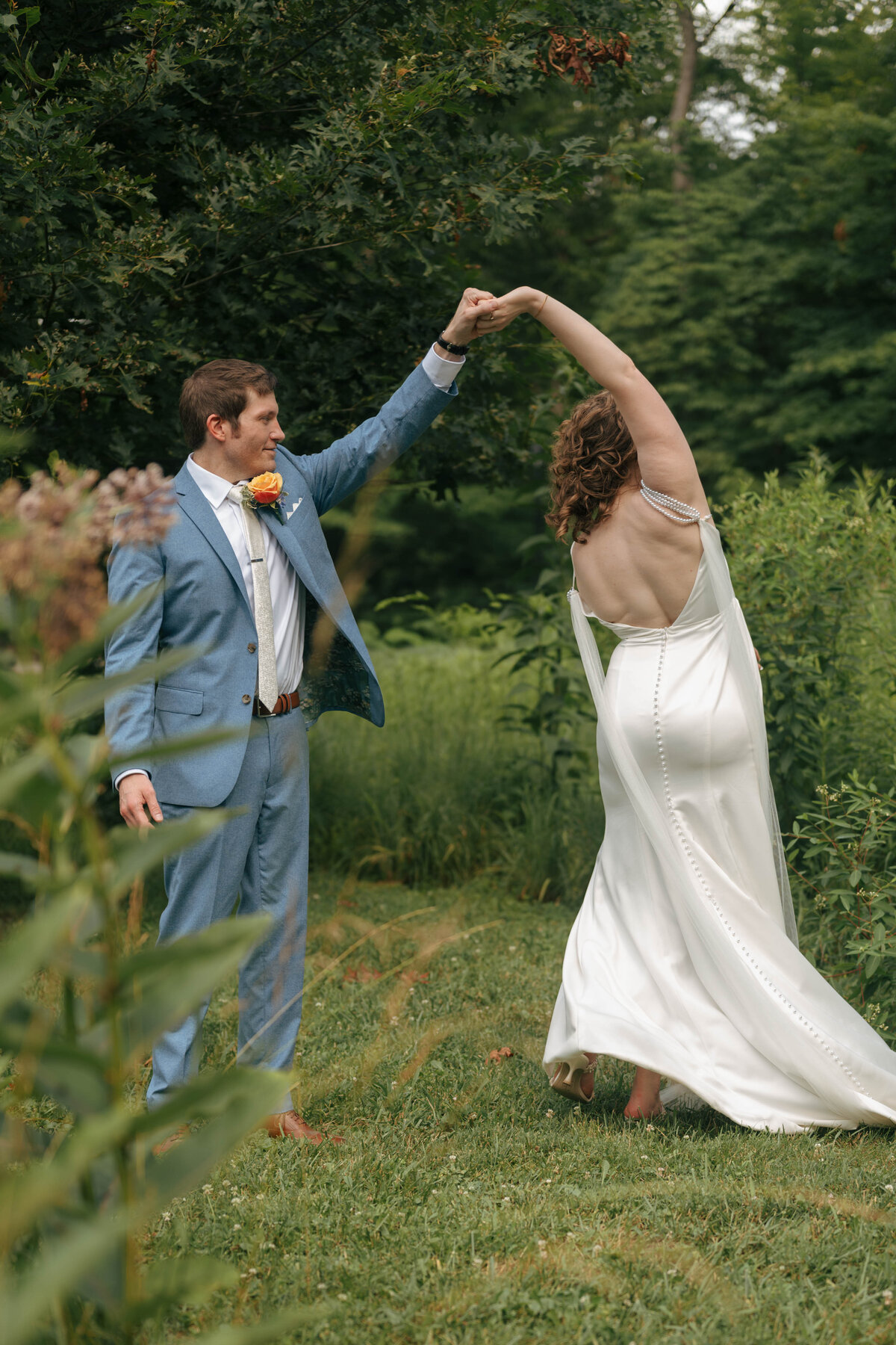 Cincinnati, Ohio Wedding Couple
