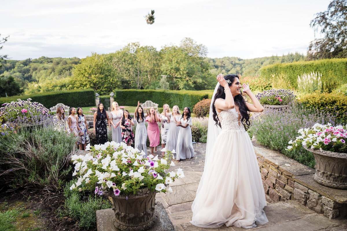 hedsor-house-italian-theme-wedding-photography-107
