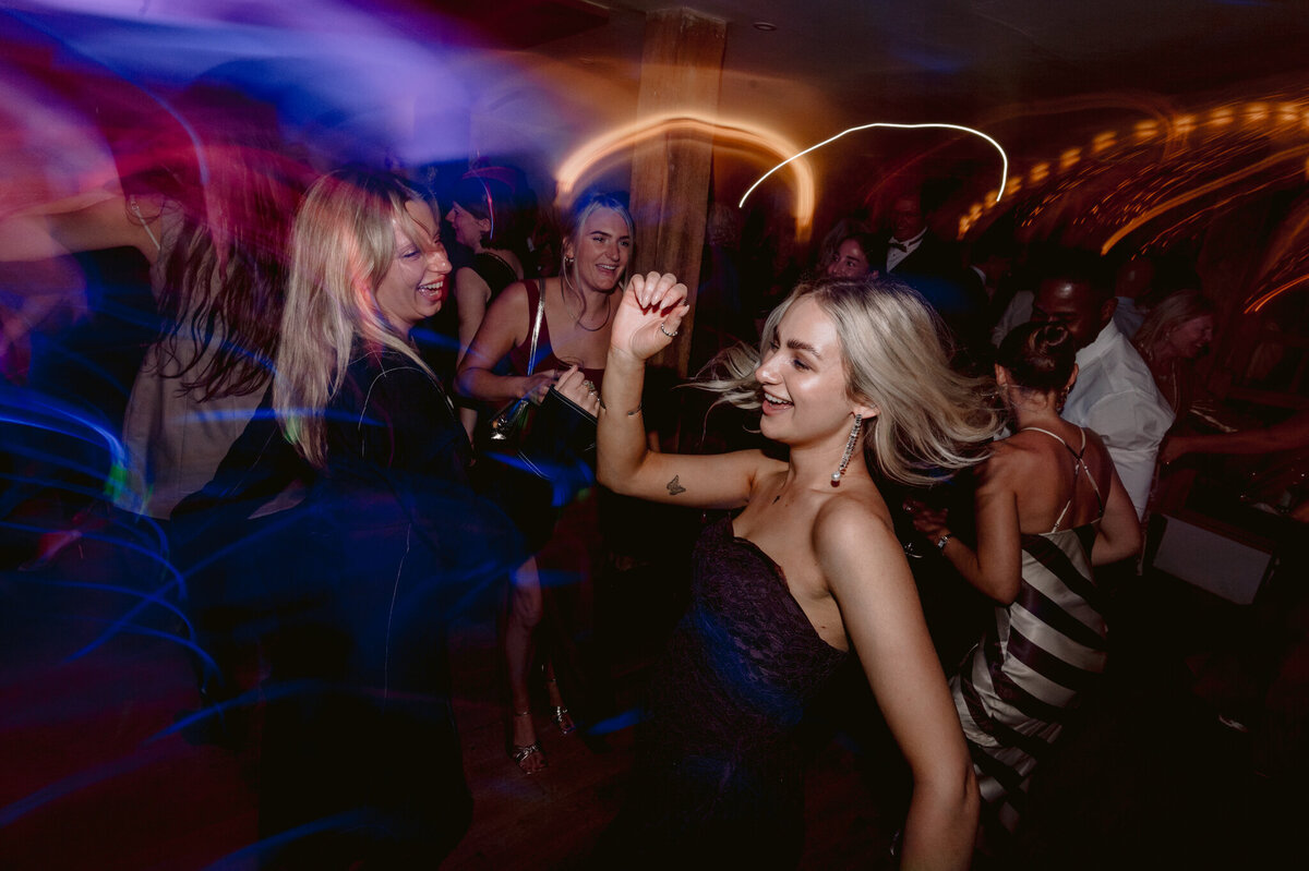 Luxury-Wedding-Bury-Court-Barn-116