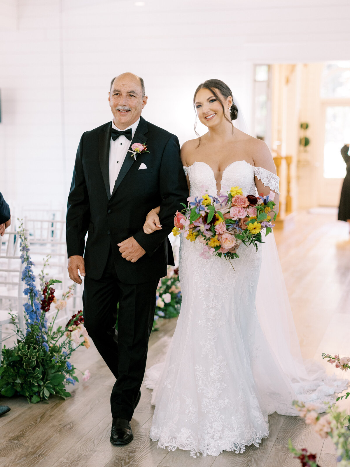 timeless-wedding-ceremony-dallas-indoor-the-french-farmhouse-venue-5