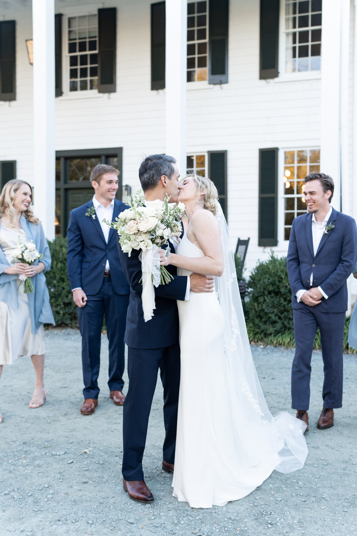 Hannah Malloy Virginia Wedding Portrait Family Photographer-711