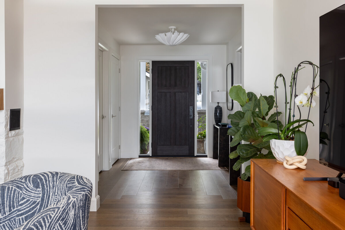 KatCo_Interiors-LakeHouse-Entry-01