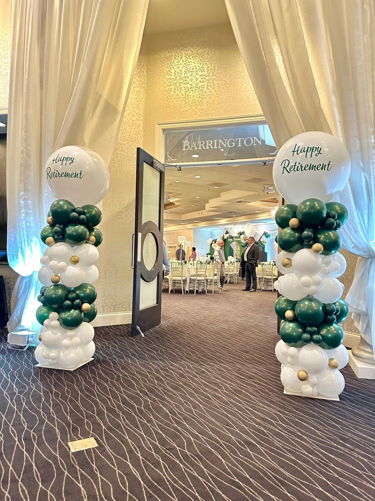 retirement party balloons in Chicago