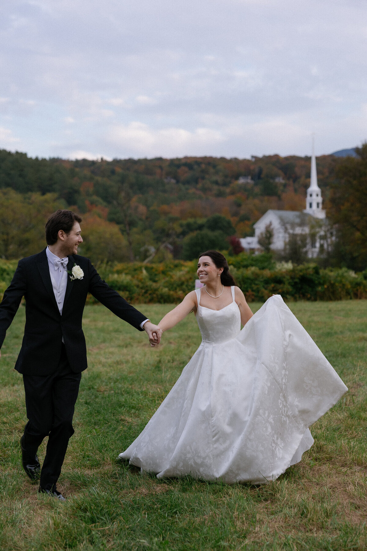 Vermont Wedding Photographers | Sincerely Liz Photography Documentary Wedding, Engagement, Elopement, Maternity and Newborn Photographer in New England