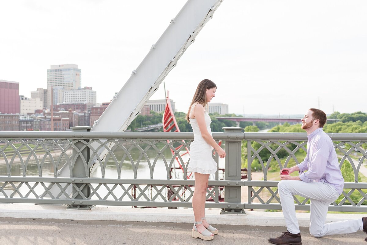 Downtown-Nashville-Pedestrian-Bridge-Proposal-Photographer+1