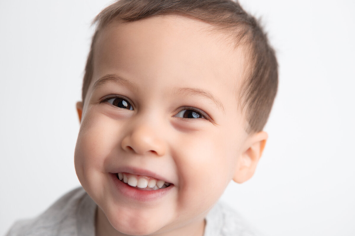 YEG studio portrait little boy on plain white backdrop