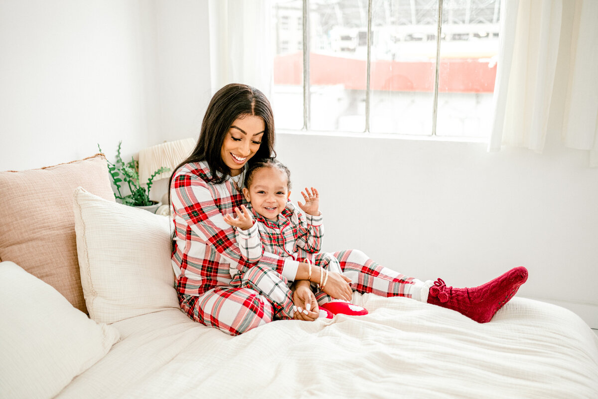 Christmas Pajama Family Photoshoot (4)
