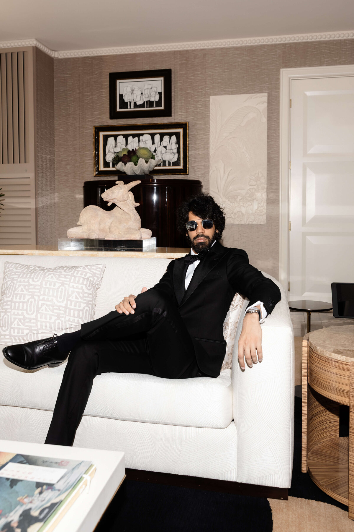 9riskyexposure_hayley-vikram_las-vegas-elopement-photography