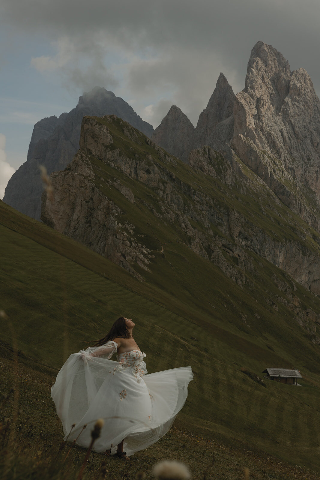 destination-wedding-elopement-photographer-italy-dolomites-seceda-documentary-tanya-davids-photo-film-82