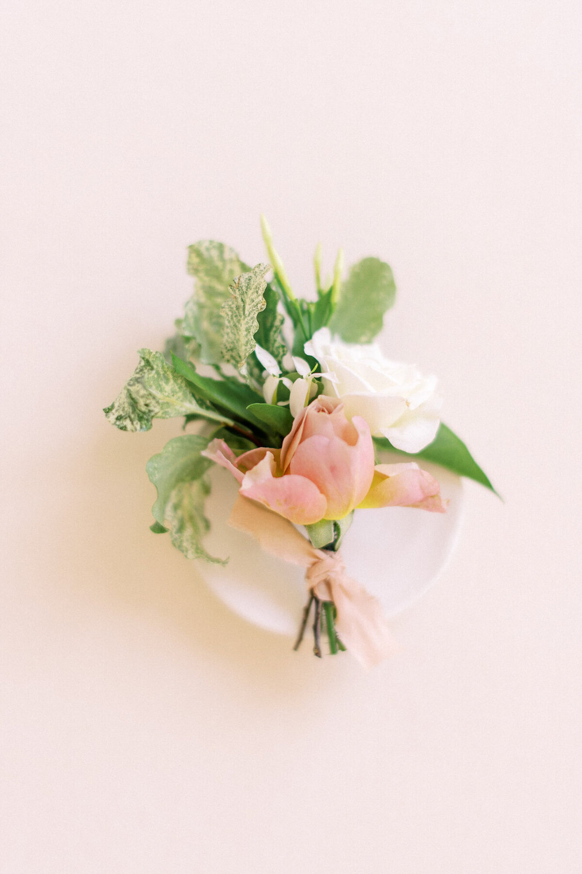 Maïlys Fortune Photography Husband Wife Wedding Weddings Photography France Switzerland Italy Timeless Dreamy Imagery Bilingual French English Destination Weddings Destination Wedding Provence French Riviera Paris Lake Como Tuscany48