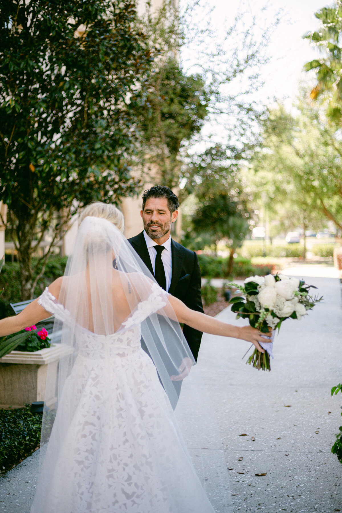 Mariah + Teddy - First Look-49