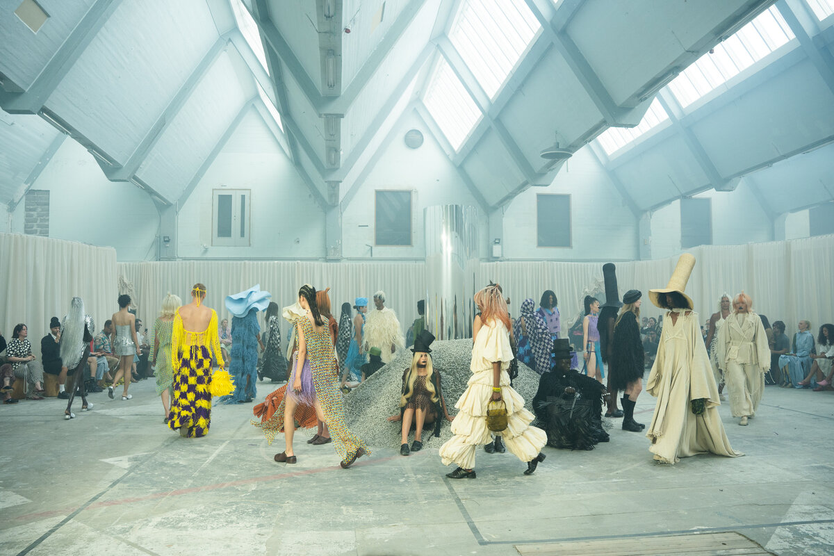 norabstudios__CPHFW_ss26__IAMSIGO__06955_graded