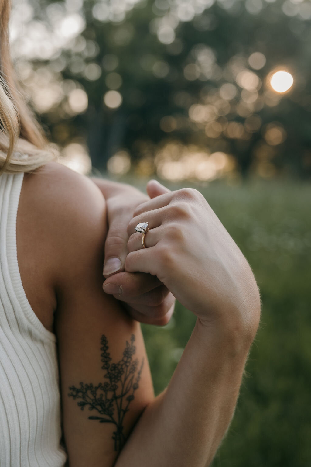 Lake Elmo Engagement Session Photo 28