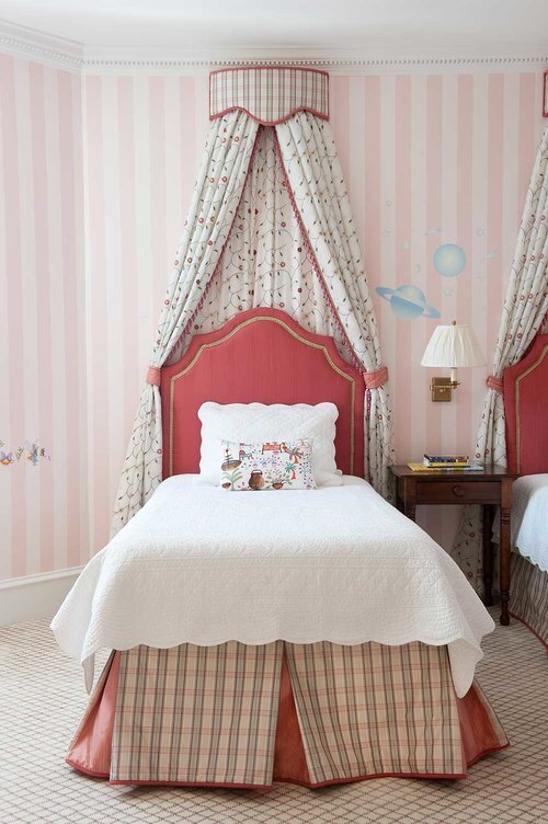 decorative_bed_tent_for_girls_room