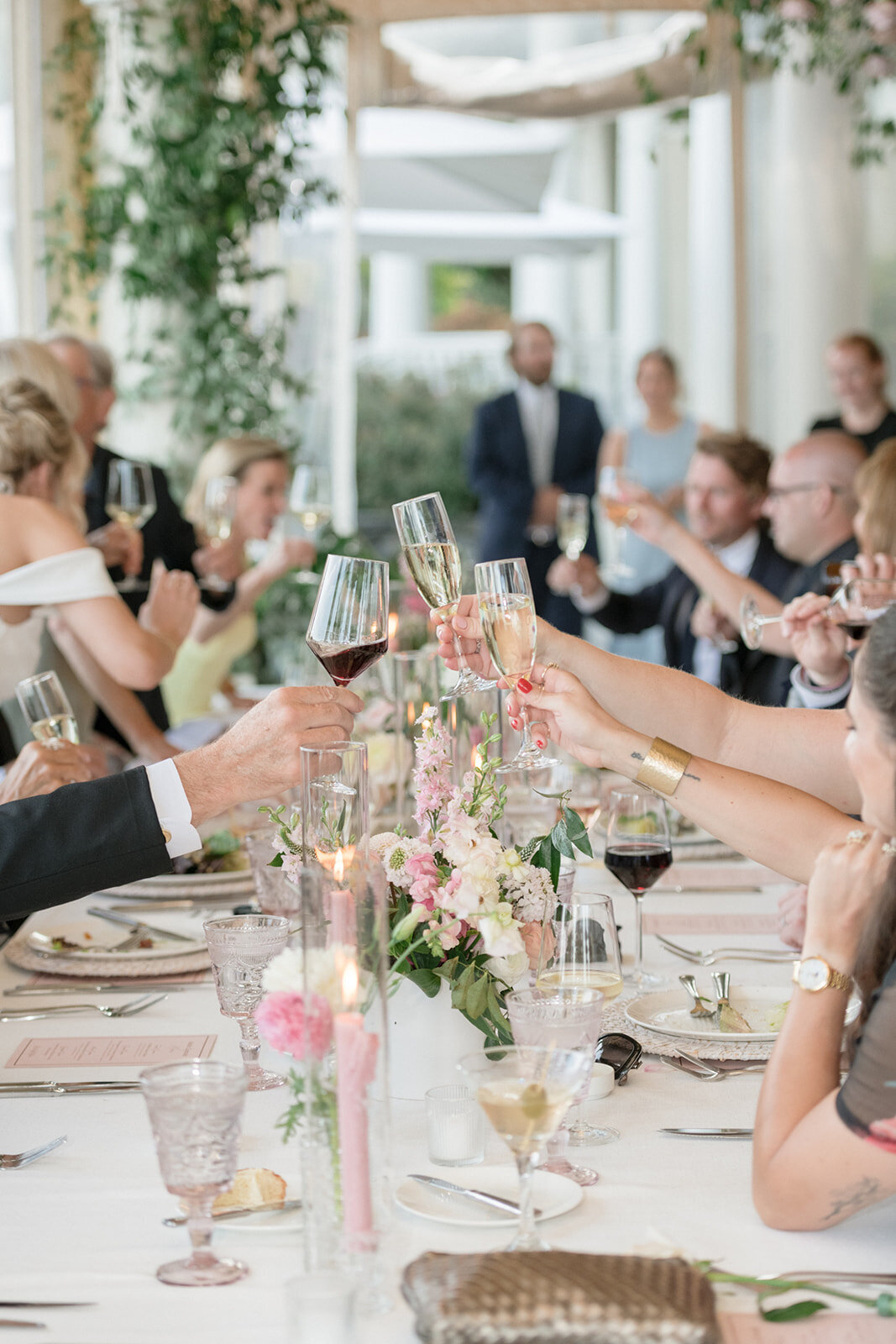 Wedding_Chanler Cliff Walk_Newport Mansions_RI__627HBC_5172©HilaryBlock
