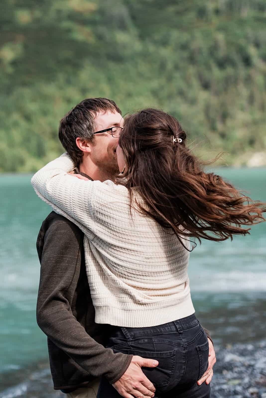 ideas-for-beautiful-destinations-for-romantic-couples-trips-in-the-US-from-luxury-destination-elopement-photographer-Soul-and-Sky-Weddings
