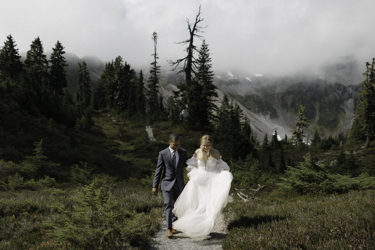 Washington Elopement Photographer-27