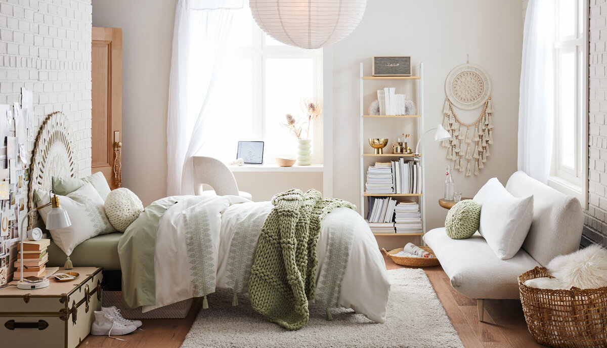 D23sp07_PT_MandalaHeadboard_V1_0731
