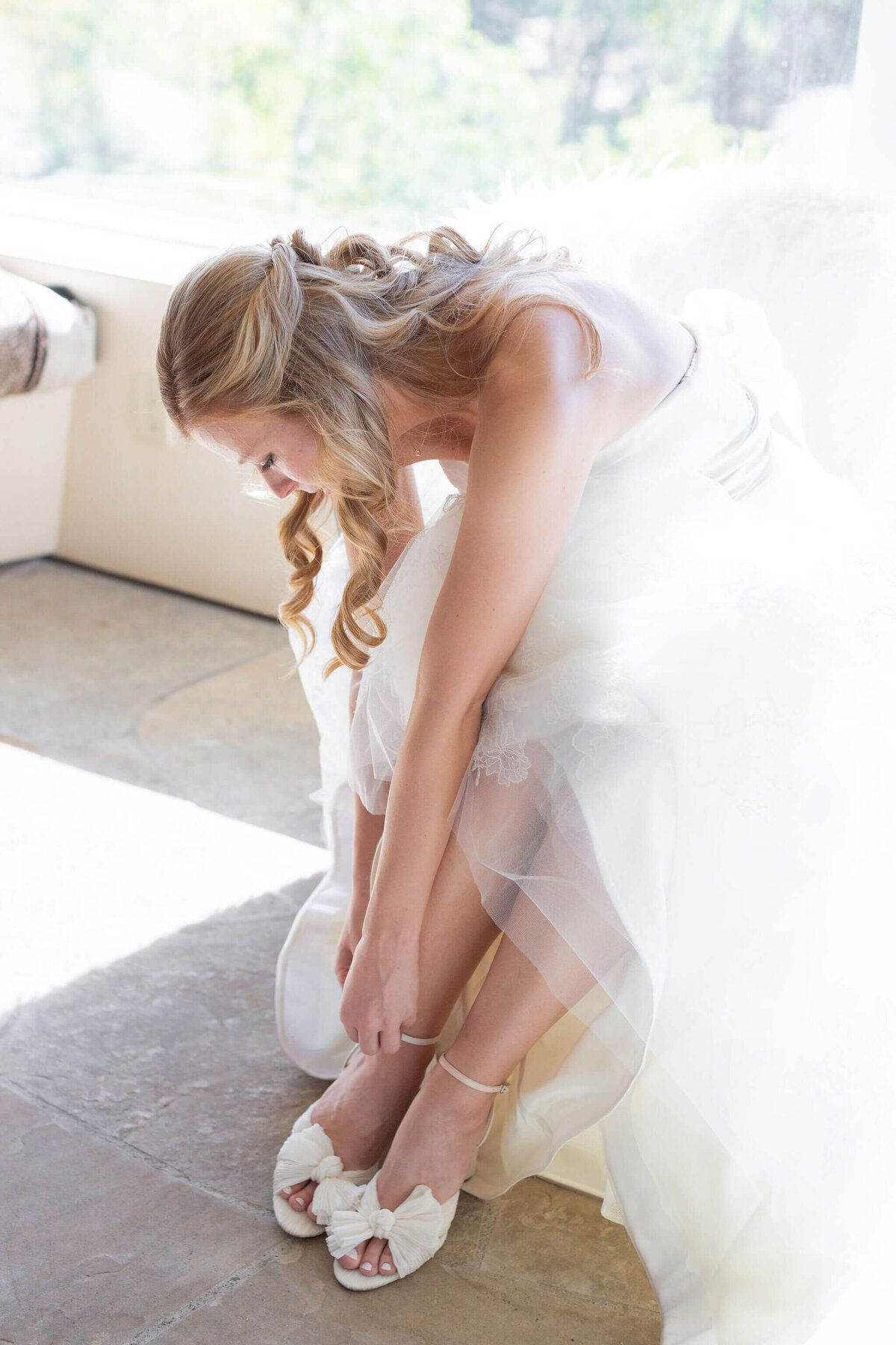 KathleenGettingReady-109