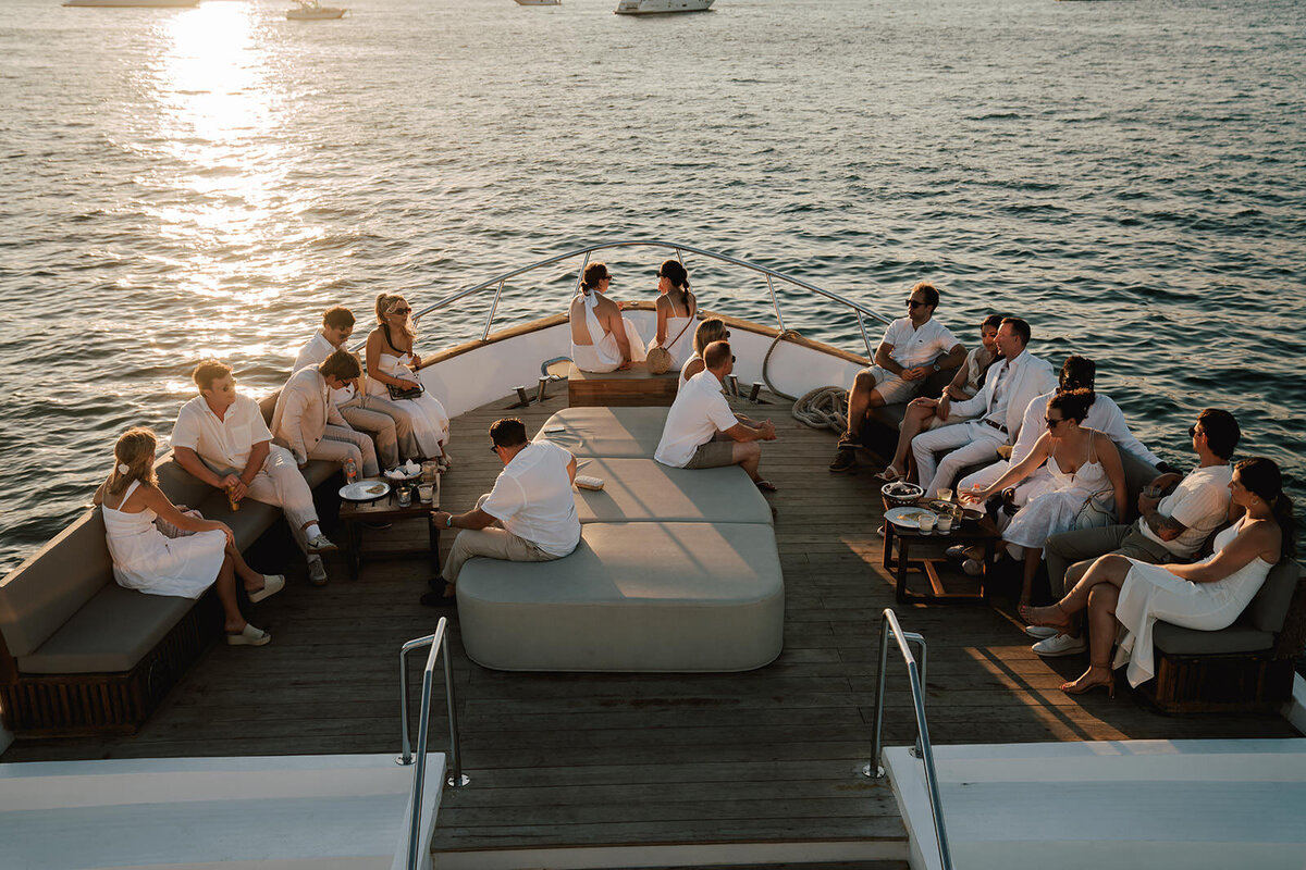 MeganandWill_05SunsetSail-214