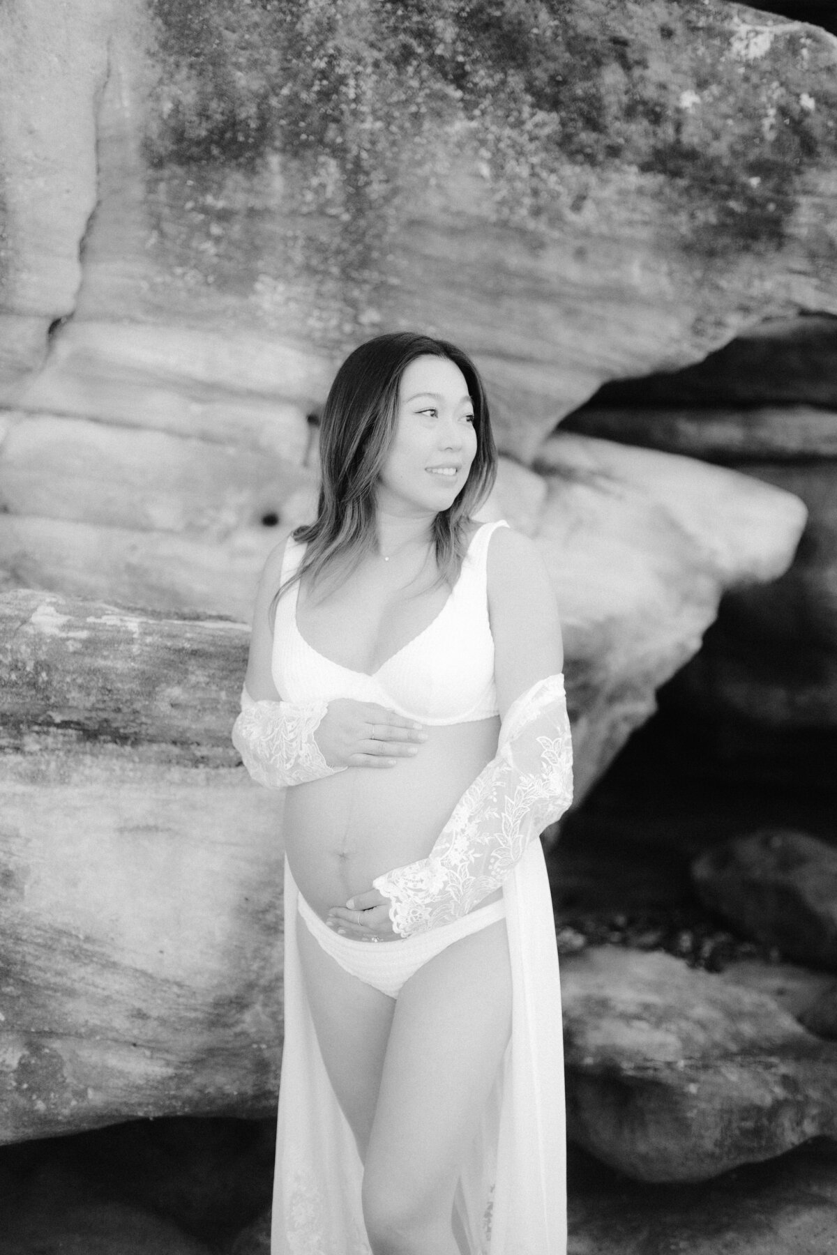 AlikiAnadenaPhotography_Michelle Mak Beach Maternity-81