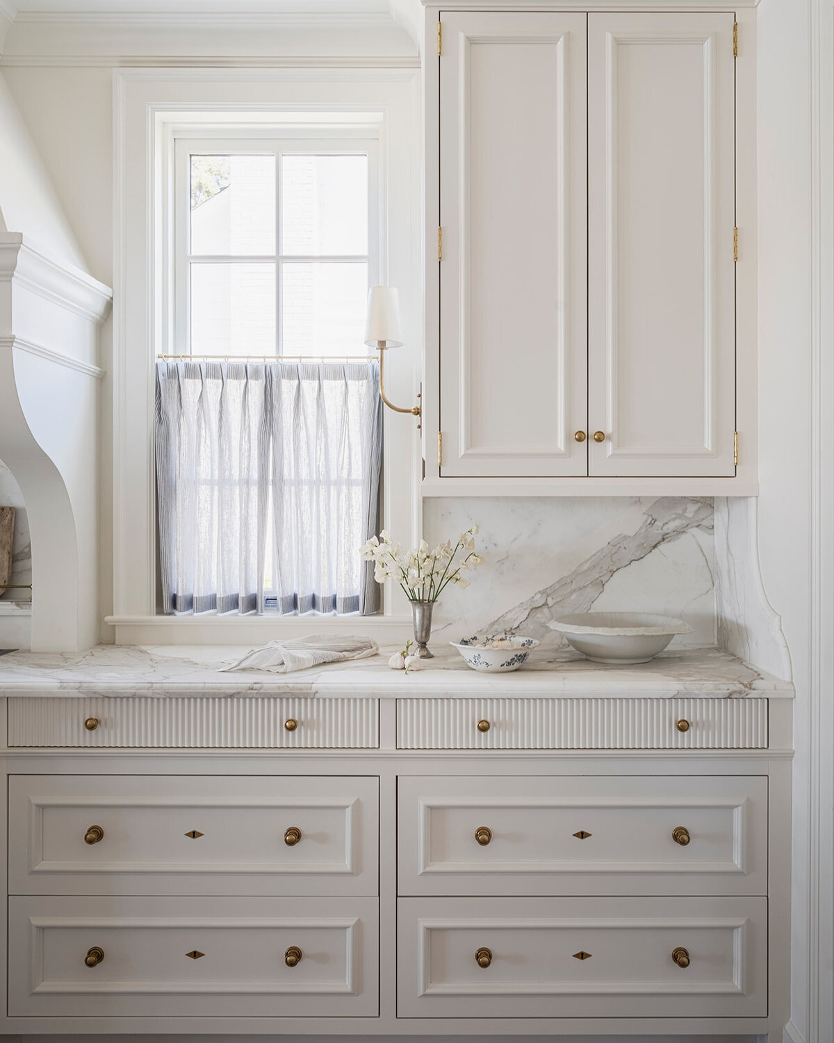 Kat Lawton Interiors - Seattle Interior Designer - French Beauty - Morrow_KaraMercer222-HDR-Edit