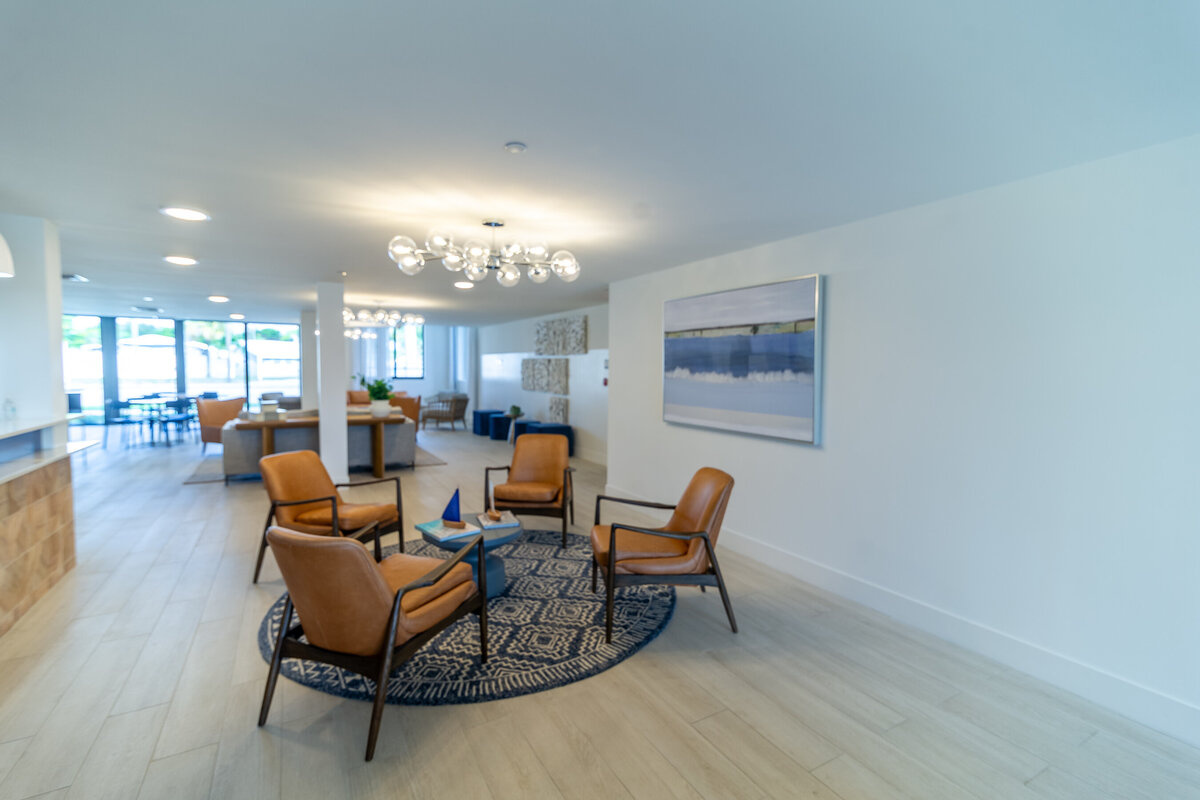 062524BERKELYPALMBEACH-113