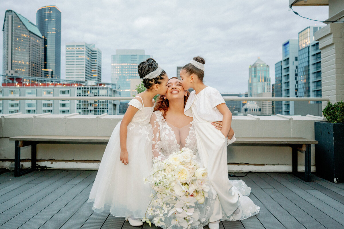 Seattle-Luxury-Film-and-Digital-Wedding-Photographer-255