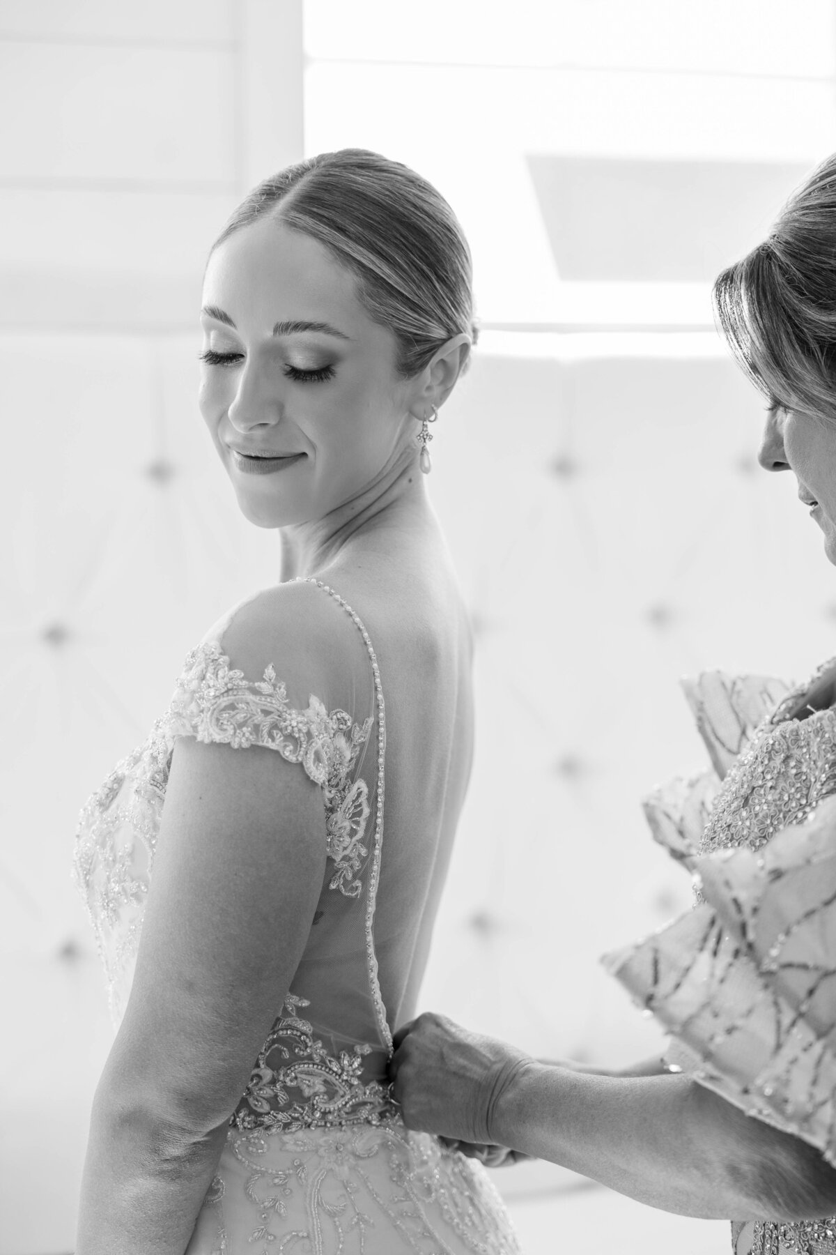 TNAI_Emily & Corey_5.3.25_Getting Ready-103