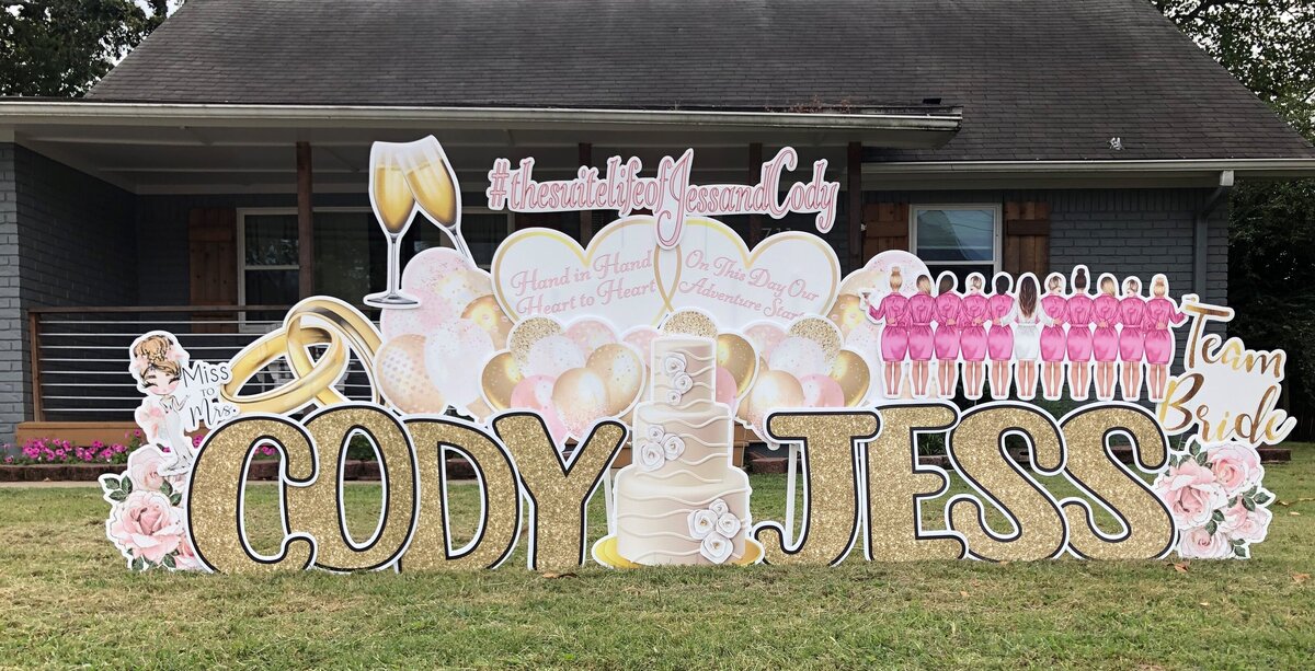 Simply Sign It is a yard greeting sign rental company servicing Edmond, NW OKC, Piedmont, and Deer Creek. Create a yard greeting sign for your home, organization, or school.