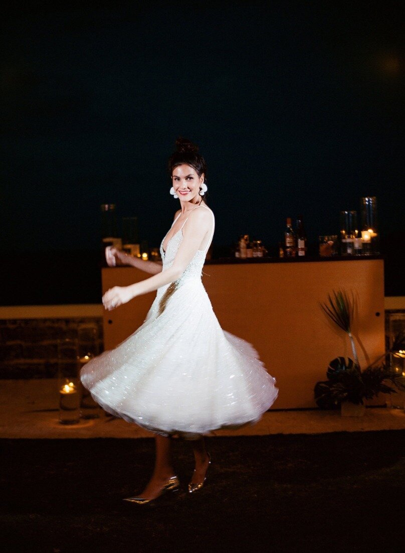Style-Me-Pretty-Island-Dinner-Party-Dasfete-27
