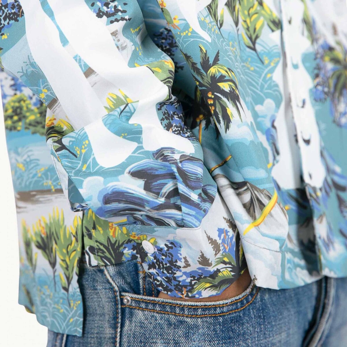 Rose-and-Palm-Studio_Portfolio_Mnml_Graphic-04