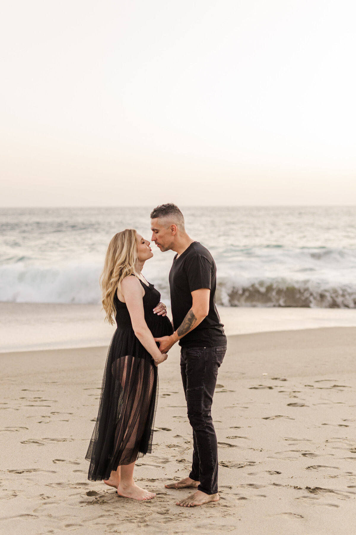victoria_beach_maternity_photo-100