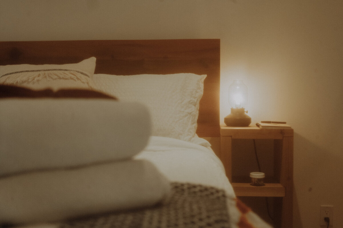 Sleepy Bear Guest House Airbnb Photography Session Ucluelet British Columbia 45460