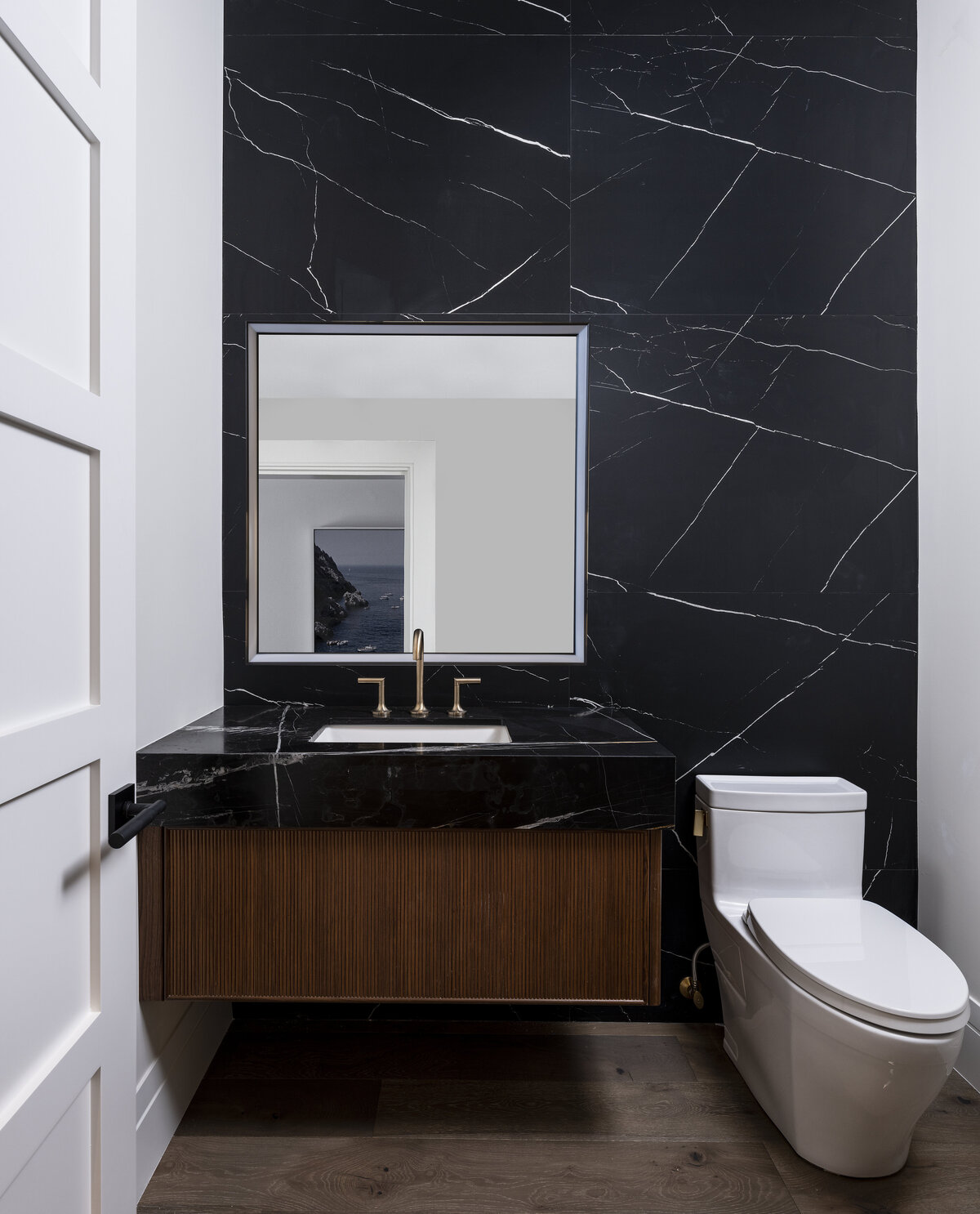 3540 Crayton Rd Naples FL-print-008-003-Powder Bath-3393x4200-300dpi