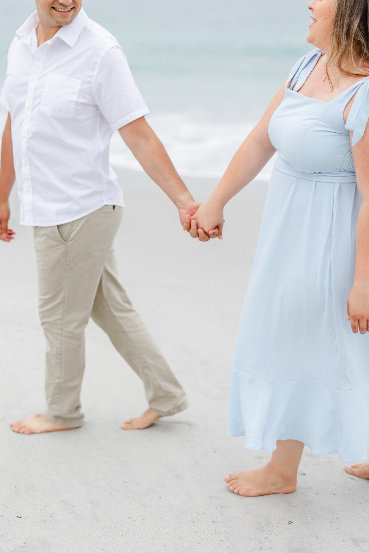 carmel-beach-engagement-4