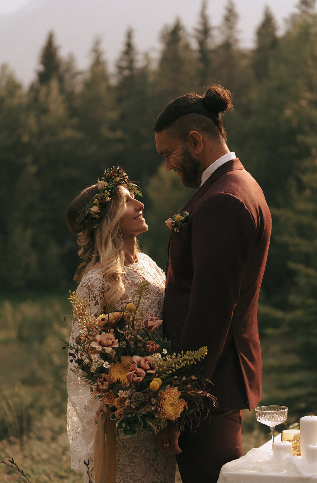 banff-elopement-wedding-photographer-lake-louise-alberta-taylor-dawning-photography-10