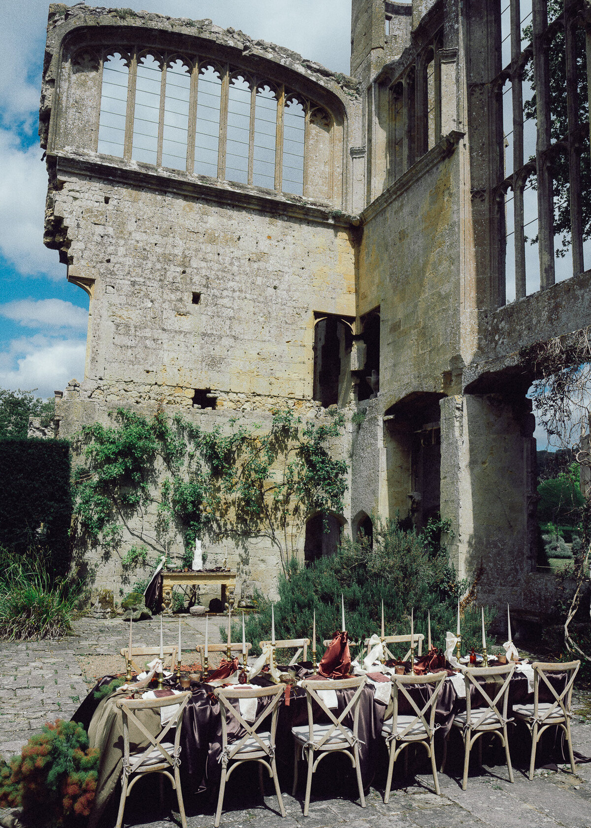35. sudeley-castle-wedding-reception-decor-39