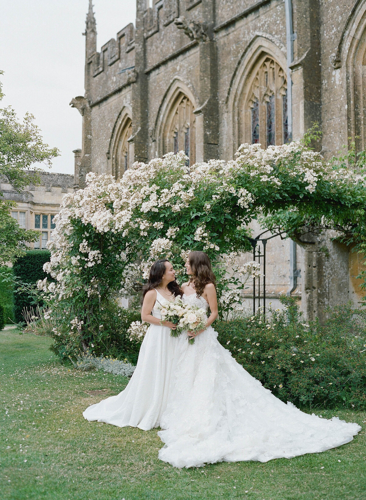 cotswolds-film-wedding-photographer-destination126