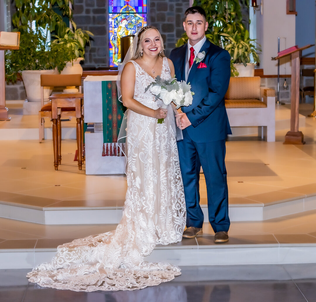 2022_Wedding_st-marys-catholic-church_pre-ceremony_bride-7721