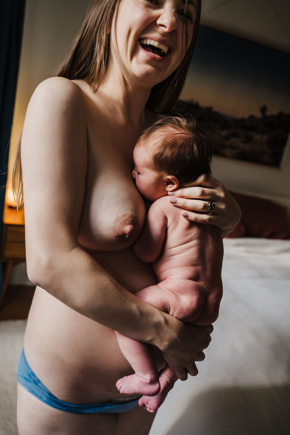 intimate-postpartum-photography-04